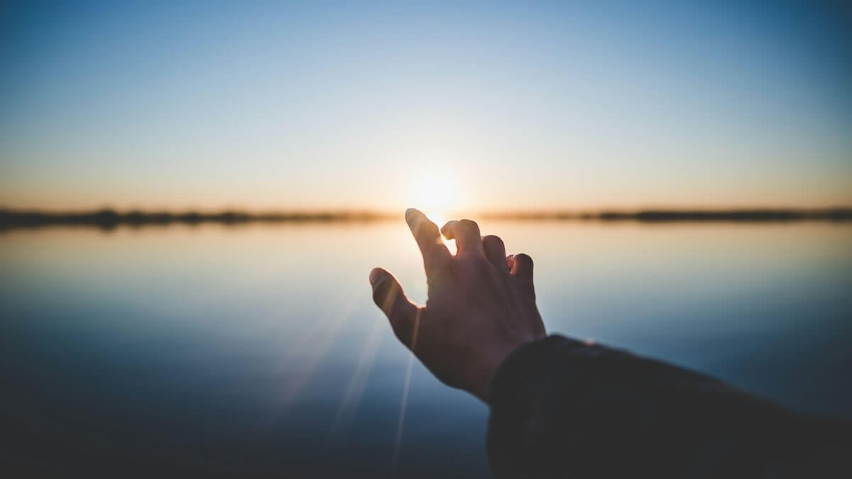 Carma Espiritual: O Que É e Como Influencia Nossas Vidas