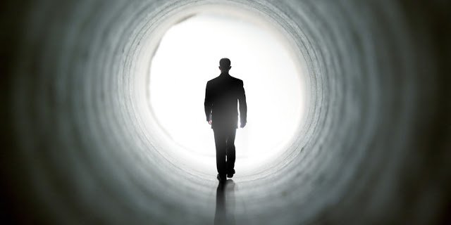 experiencia quase morte dr. raymond moody